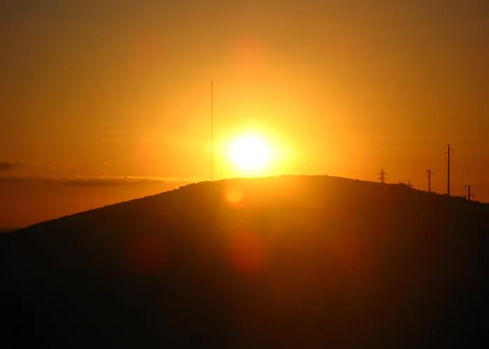 Casa Do Neveiro 宾馆 3*